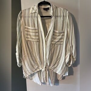 Fortune and Ivy tie front blouse